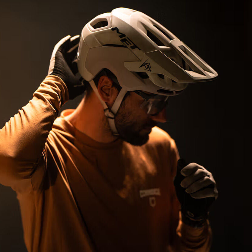 Met Revo Mips Kilian Bron Limited Edition helmet