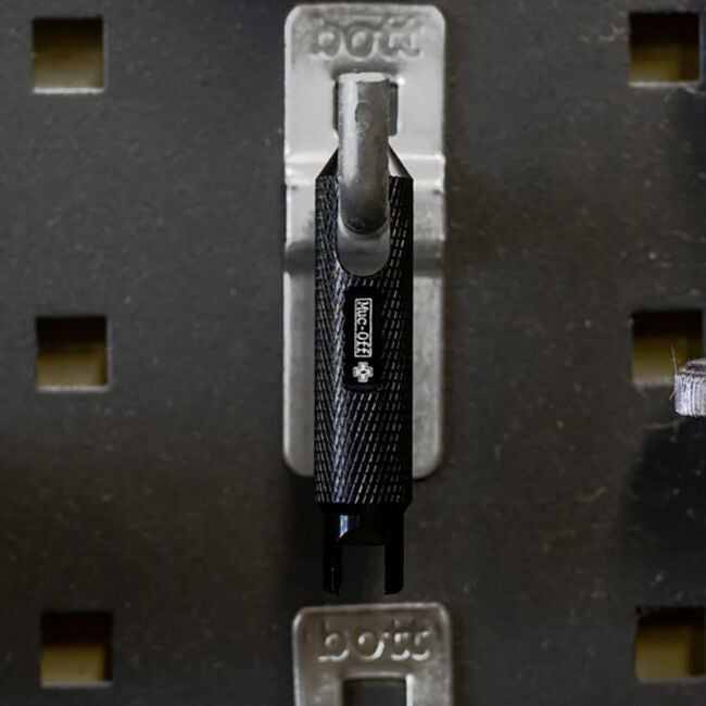 Muc-Off Valve Core Remover tool