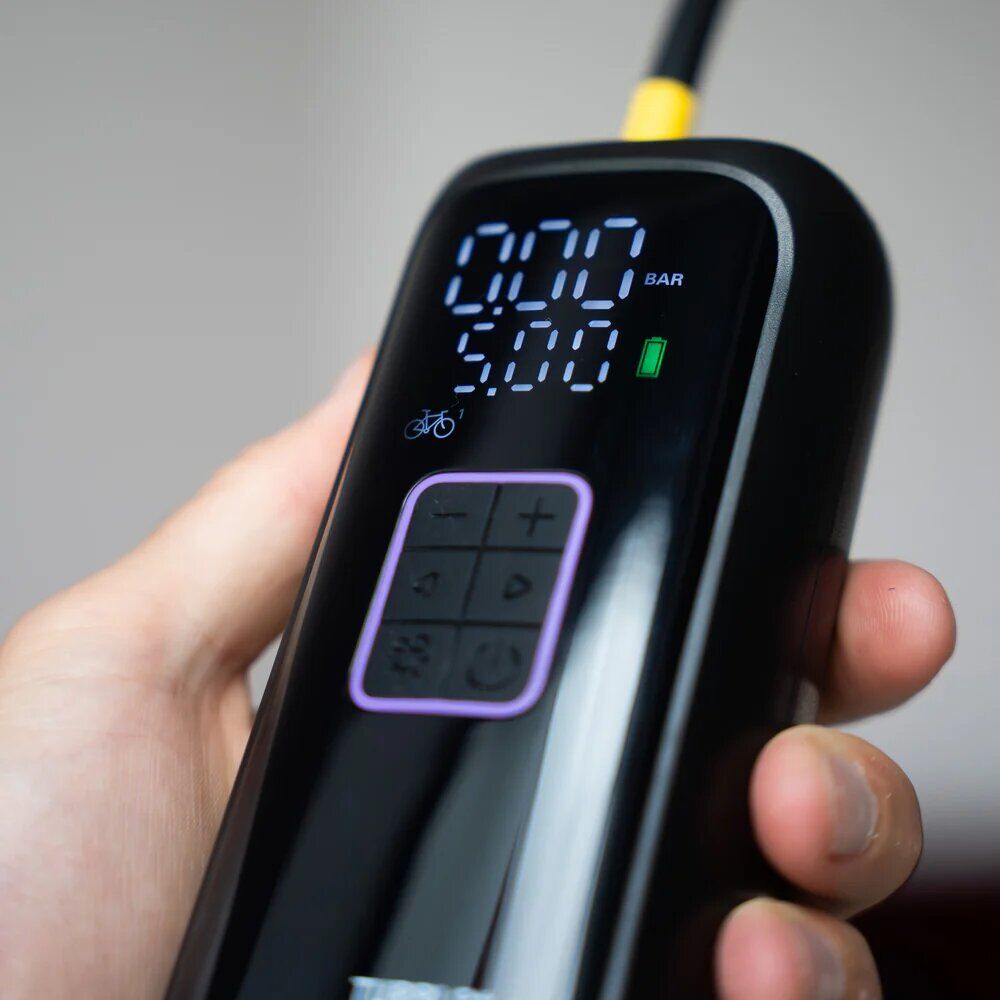 Dynamic Turblo+ mini battery-powered compressor