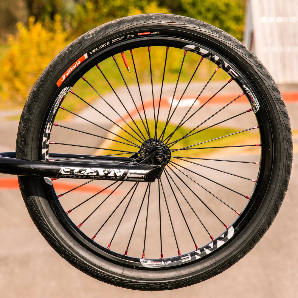 Vittoria Veloce tyre
