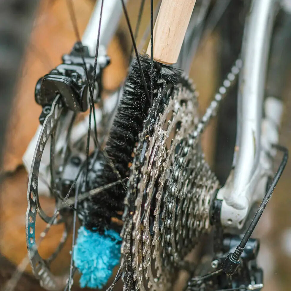 Peaty's Detailer cleaning brush