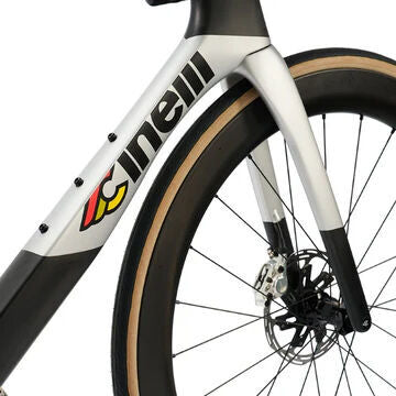 Cinelli Aeroscoop Shimano 105 Di2 12s + Fulcrum Wind 57 2026