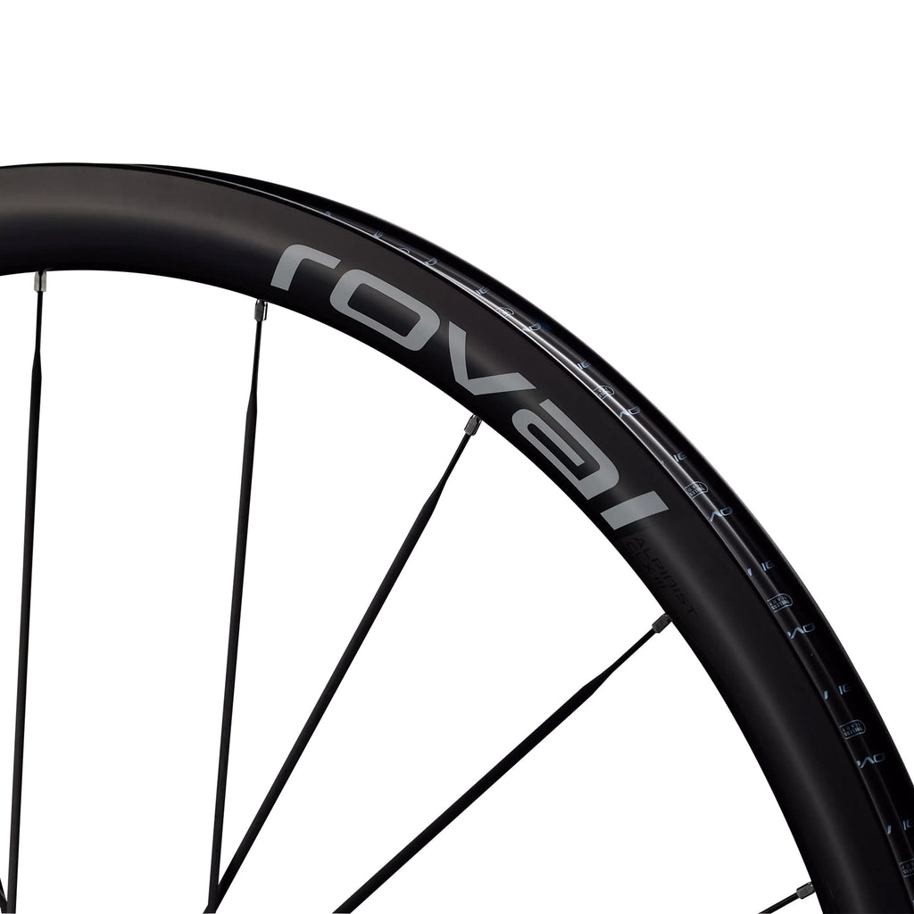 Roval Alpinist CLX III rear wheel