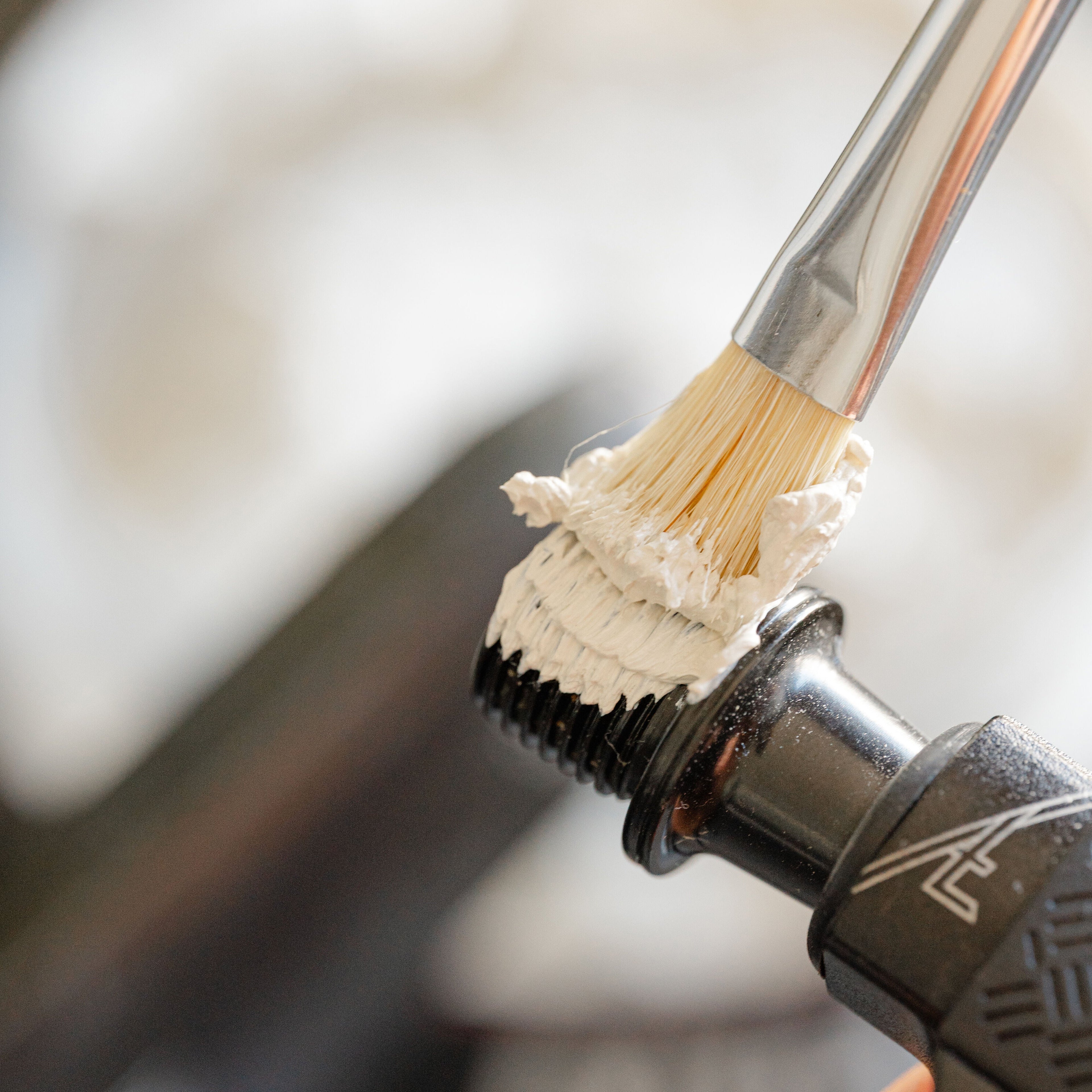 Milkit Premium assembly paste