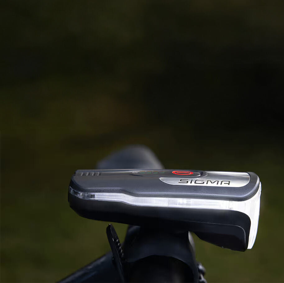 Sigma Aura 80 Blaze front + rear light kit