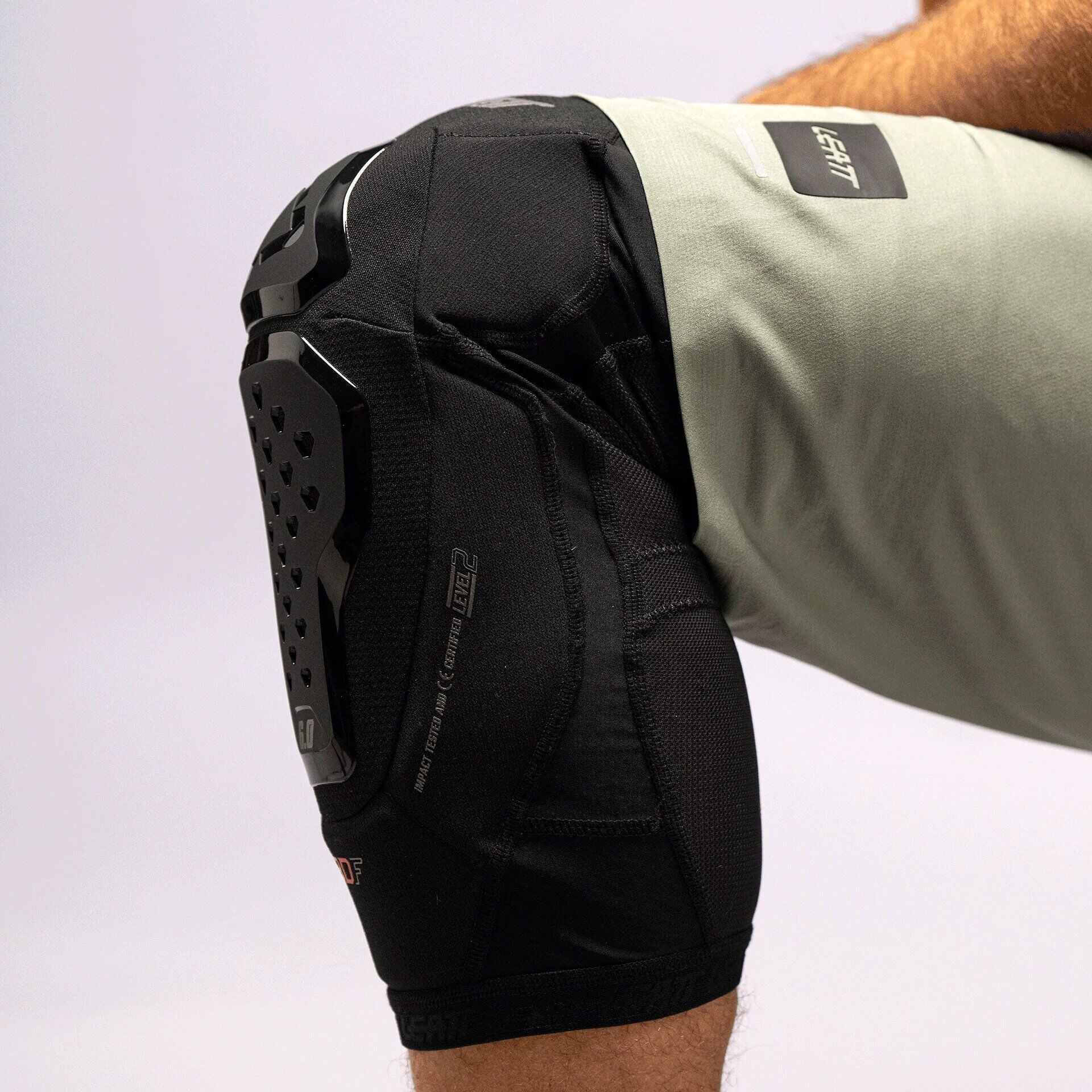 Leatt Guard 6.0 Evo knee guard 2026