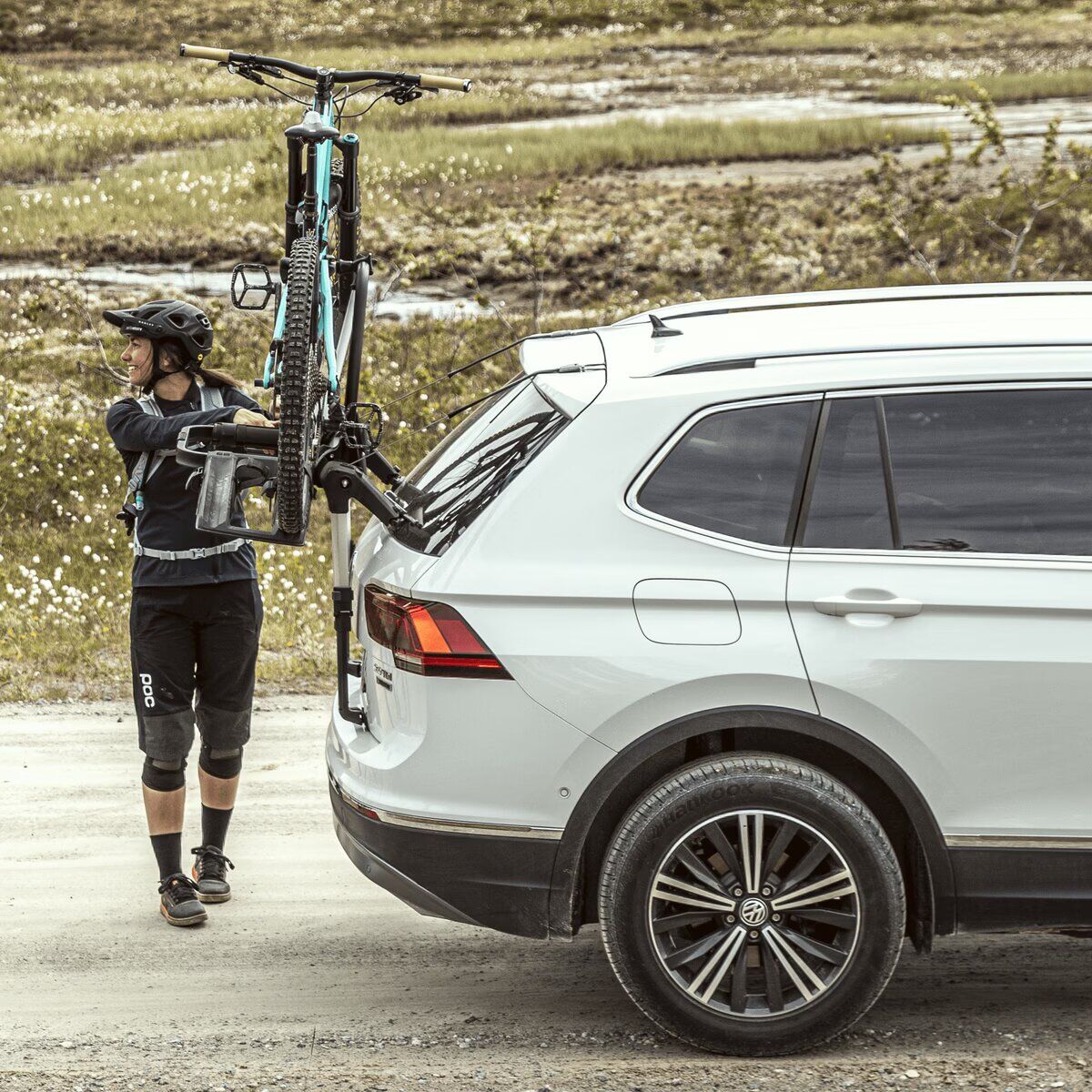 Thule rear foldable bike rack Outway”