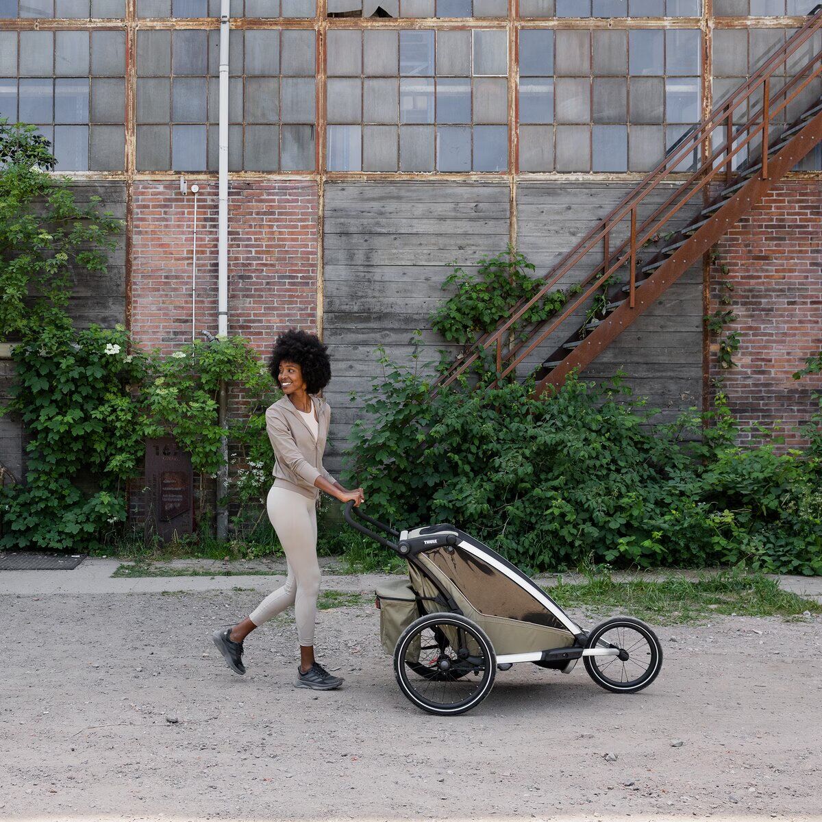 Thule child trailer Chariot Cross 2