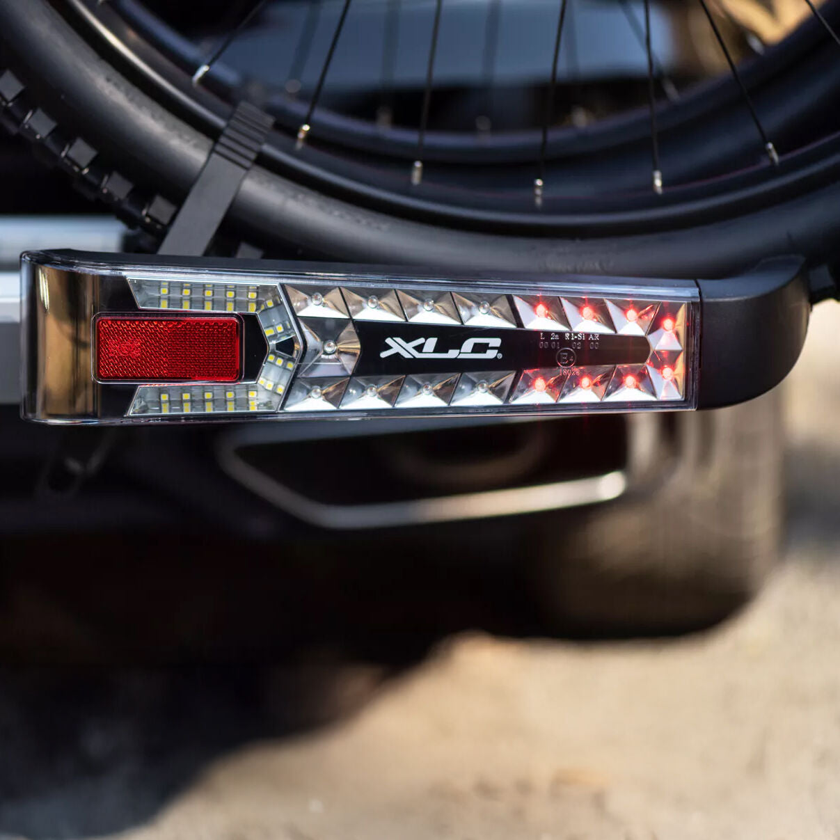 XLC Almanda Work-E VC-C07 towbar-mounted car bike rack