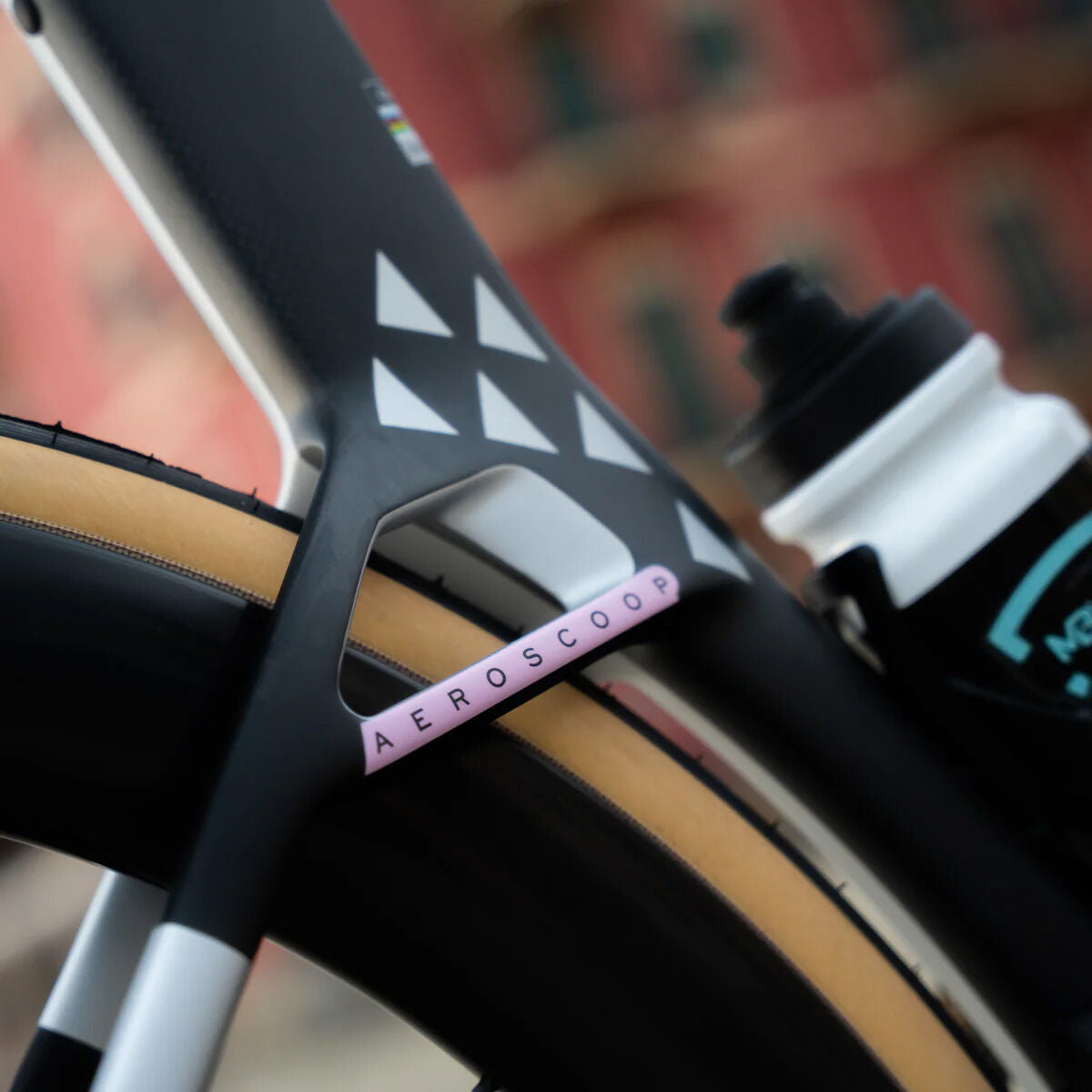 Cinelli Aeroscoop Shimano 105 Di2 12s + Fulcrum Wind 57 2026