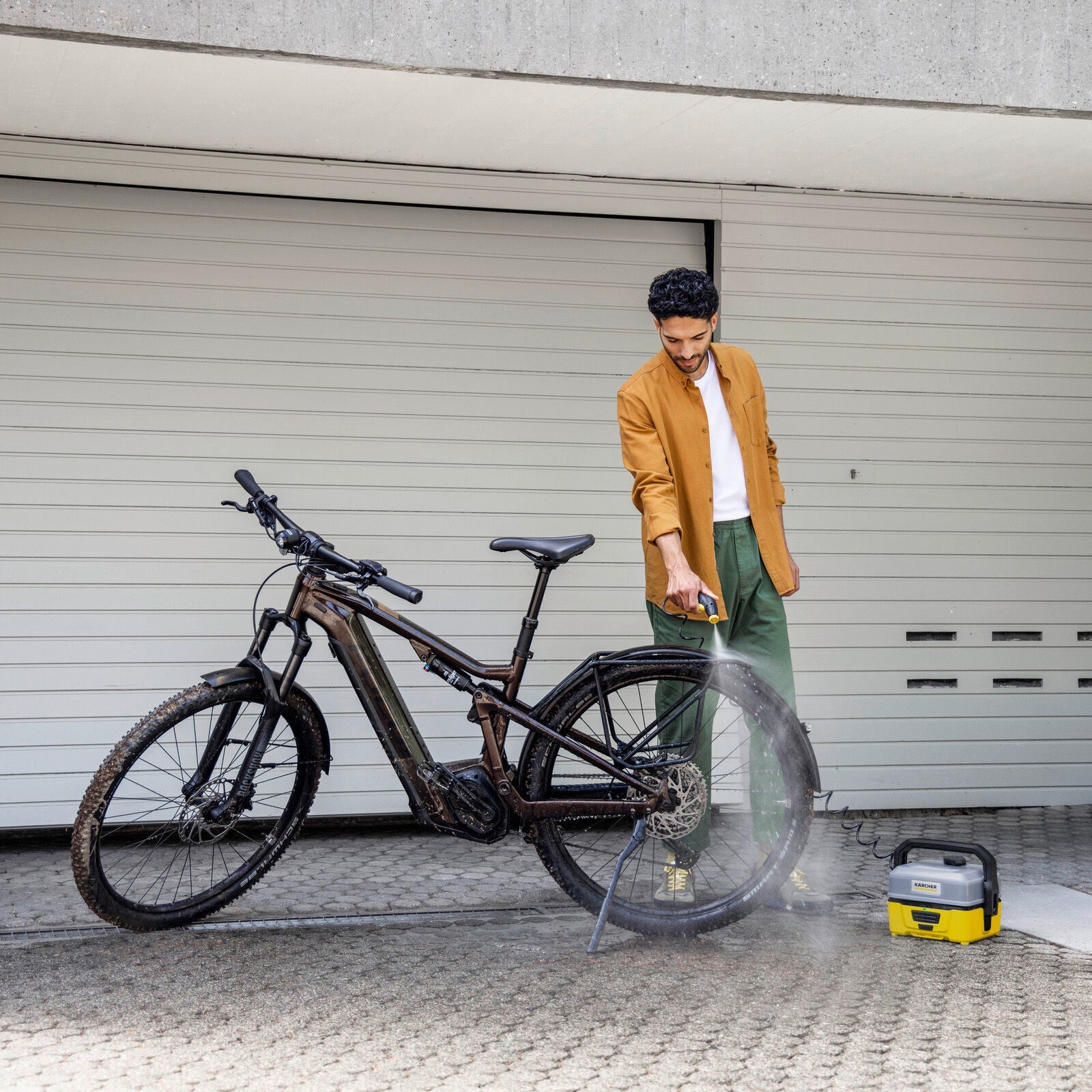 Karcher OC 3 pressure washer + bike kit 2026