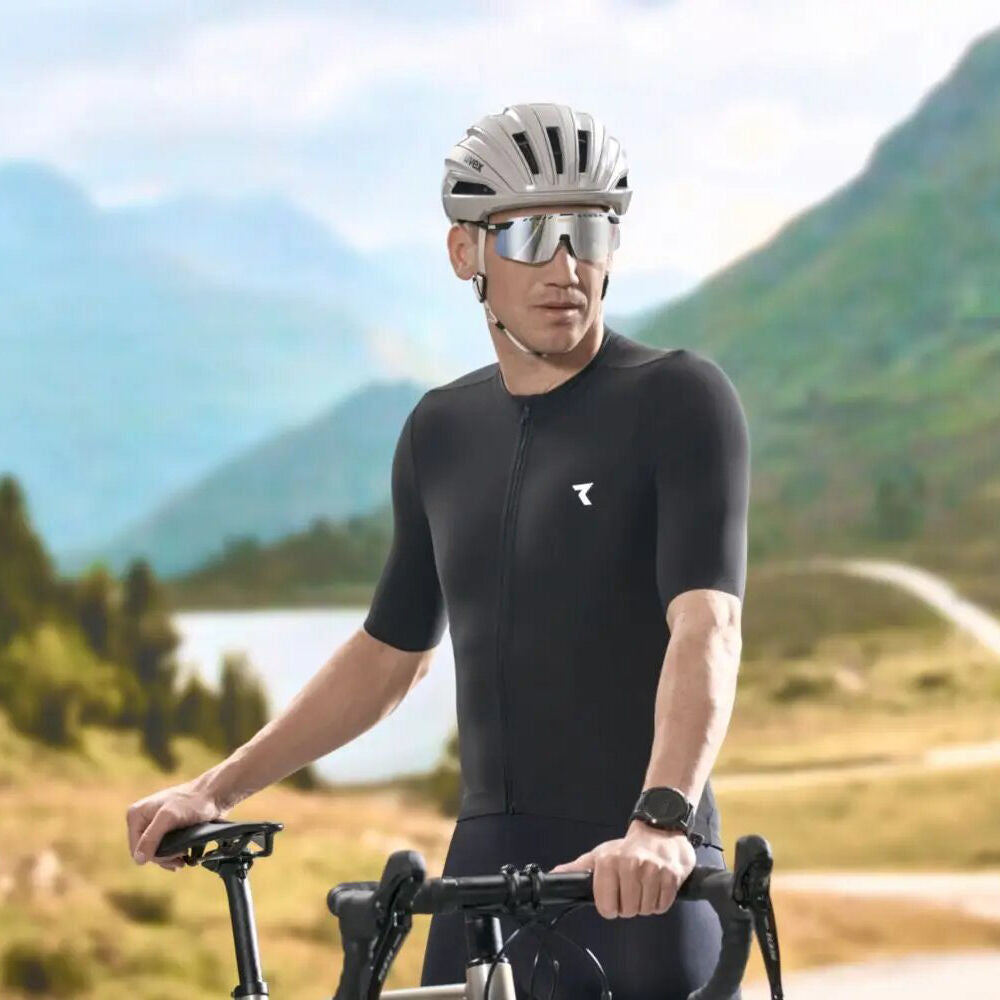 Uvex Surge Aero Mips helmet